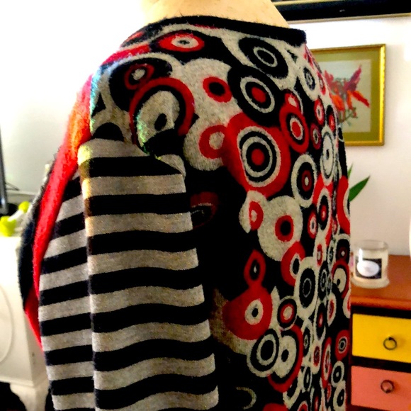 Funky Top - Picture 5 of 5